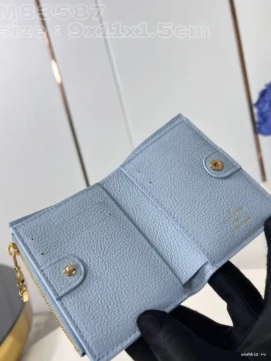 WIS Lisa - Wallet 9*11.5*1.5CM LOUIS VUITTON 0702